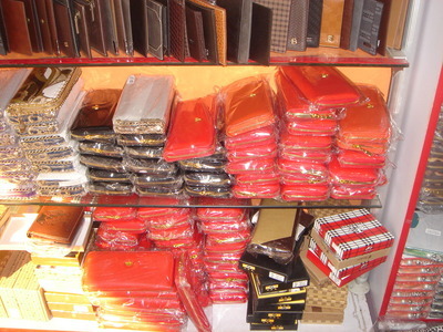 【低价批发 处理库存钱包 爆款产品 火爆热卖男士钱包 厂家直销】价格,厂家,图片,钱包,义乌市祝伟电子商务商行-