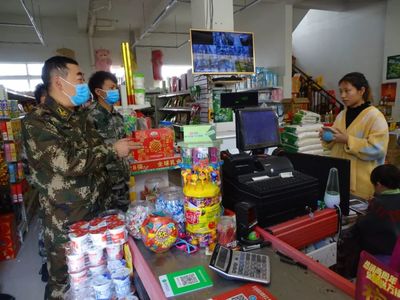 龙头山镇专职消防队为疫情防控筑起消防安全屏障