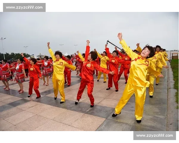 泰山登山赛燃情启幕：万人同跳 12 分钟专属热身操